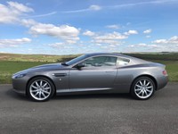 ASTON MARTIN DB9
