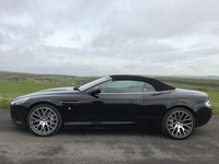 ASTON MARTIN DB9