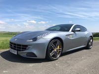 FERRARI FF